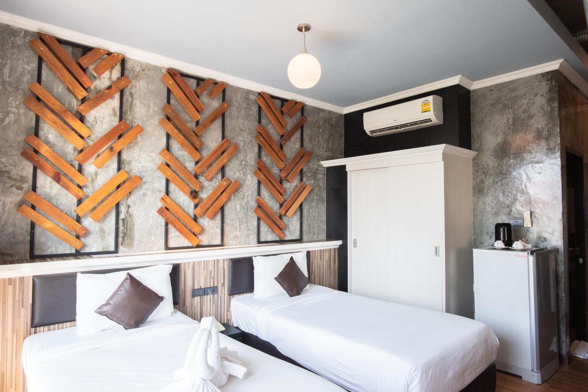 The Proud Hotel Ubon Ratchathani Zewnętrze zdjęcie
