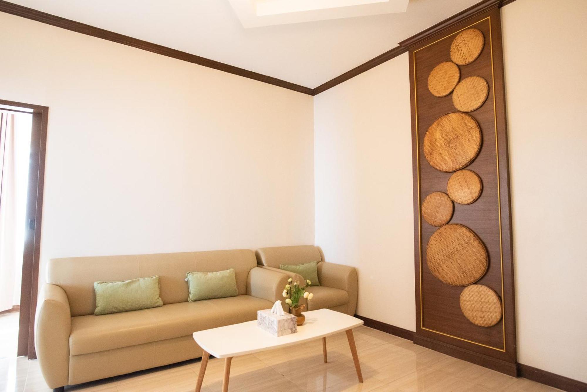 The Proud Hotel Ubon Ratchathani Zewnętrze zdjęcie