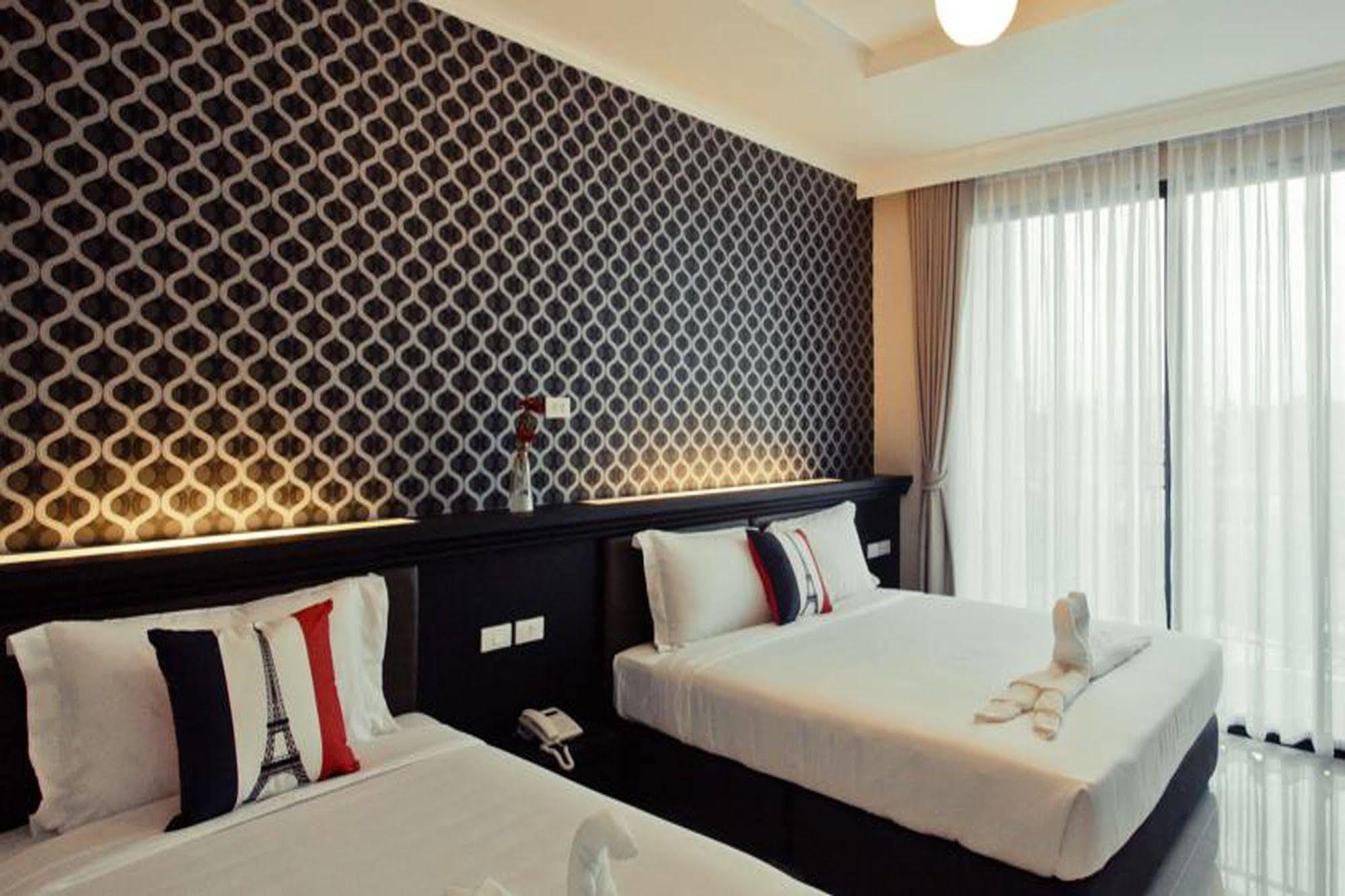 The Proud Hotel Ubon Ratchathani Zewnętrze zdjęcie