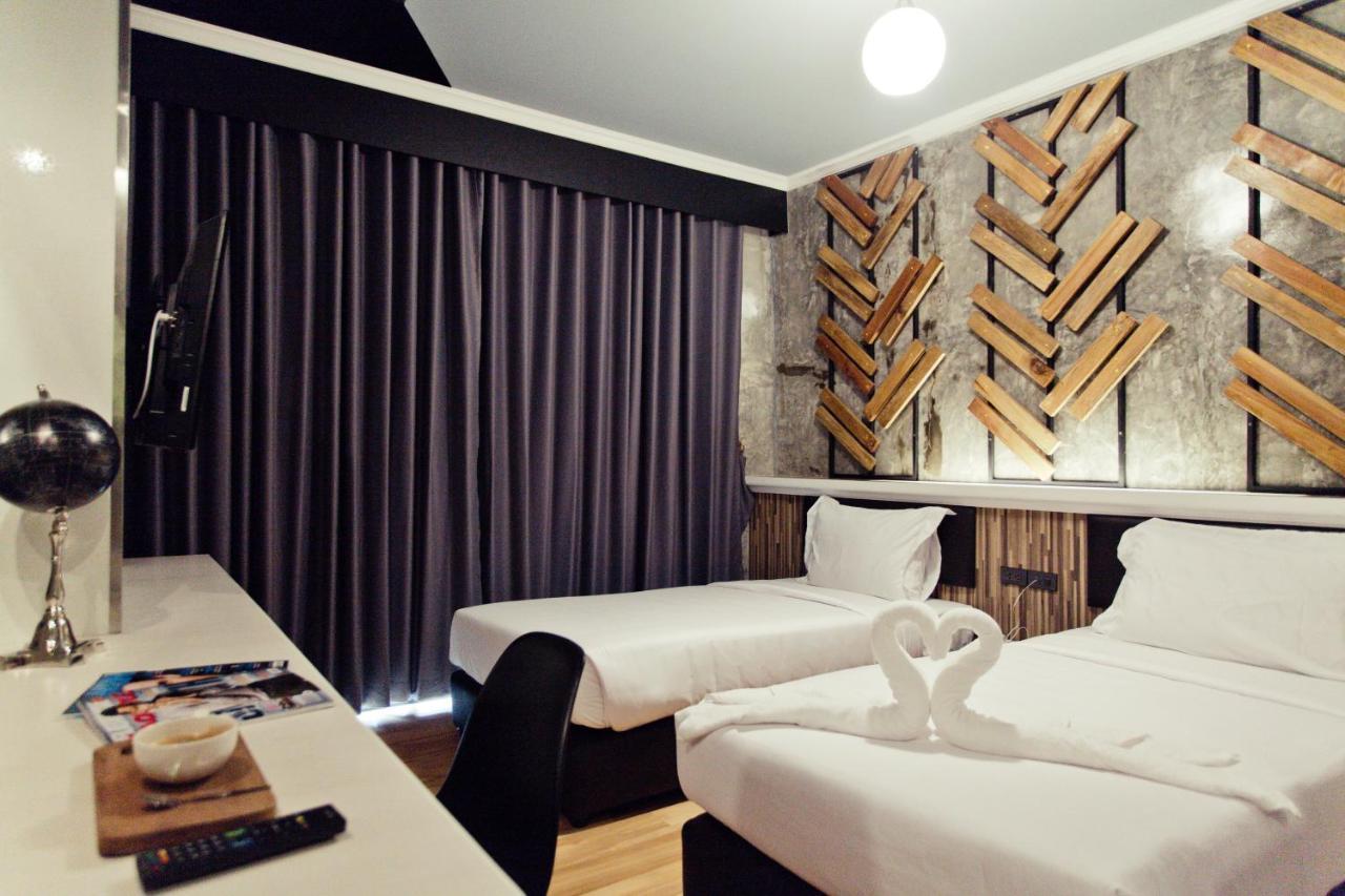 The Proud Hotel Ubon Ratchathani Zewnętrze zdjęcie